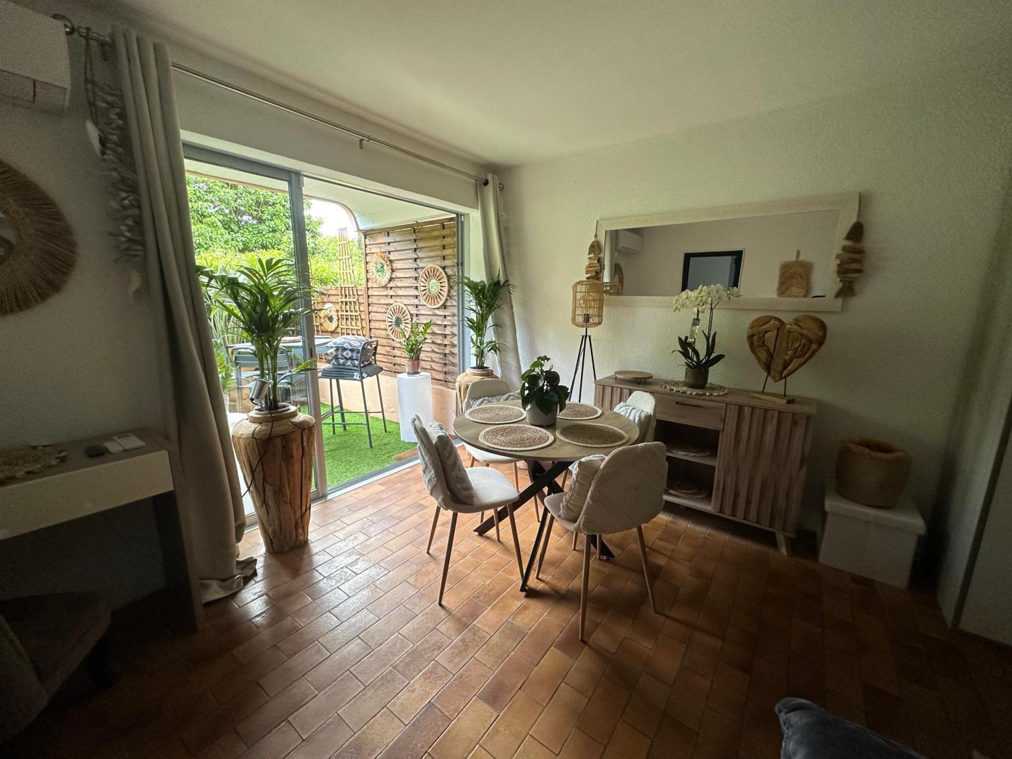 Appartamento Le Bailli Saint Tropez Esterno foto