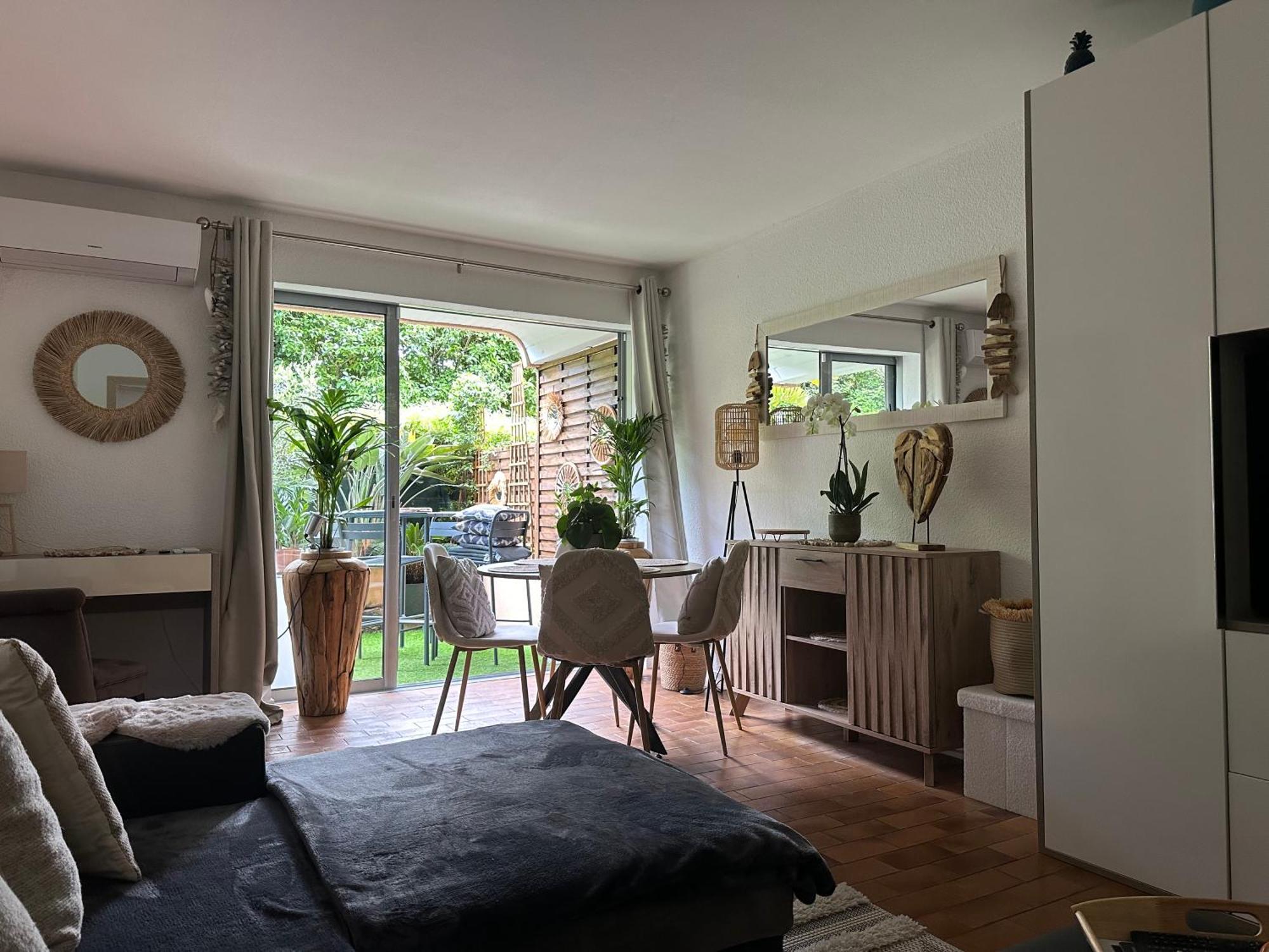 Appartamento Le Bailli Saint Tropez Esterno foto